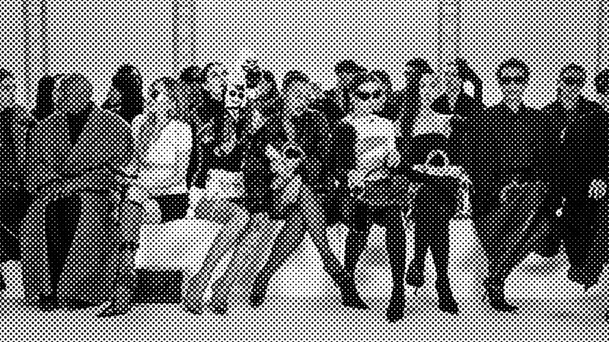 balenciaga-le-city-bag-runway-2024-campaign02_nb